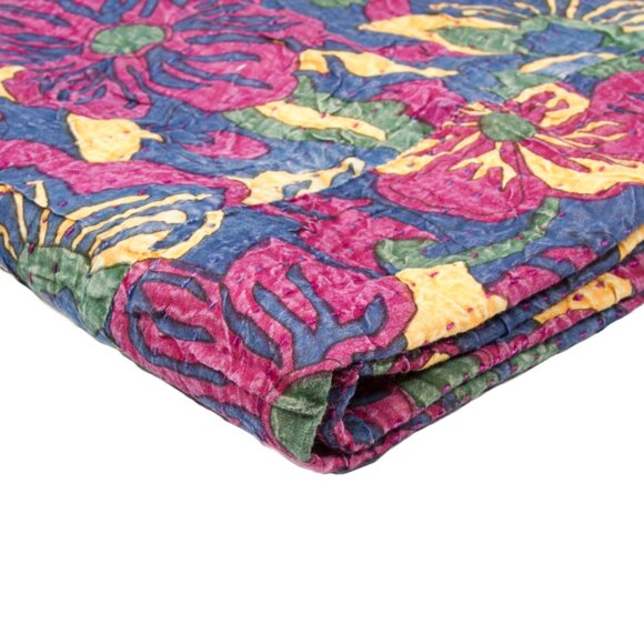 Taj Hotel Home Decor Kantha Cotton Throw | 1-Piece | Multicolor | 50"x70" - Picture 2 of 3
